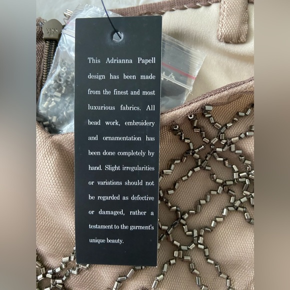 This brand new maxi dress is perfect for a special occasion. - Picture 8 of 13